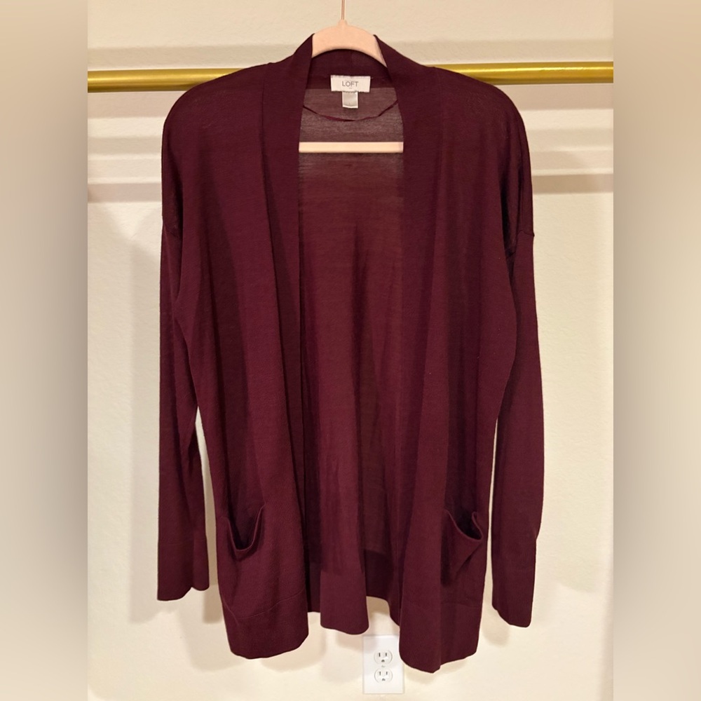 Women’s loft burgundy red sweater cardigan large